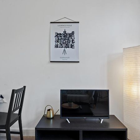 Cosy Flat In Central Ldn Payment To The Host Appartement Londen Buitenkant foto