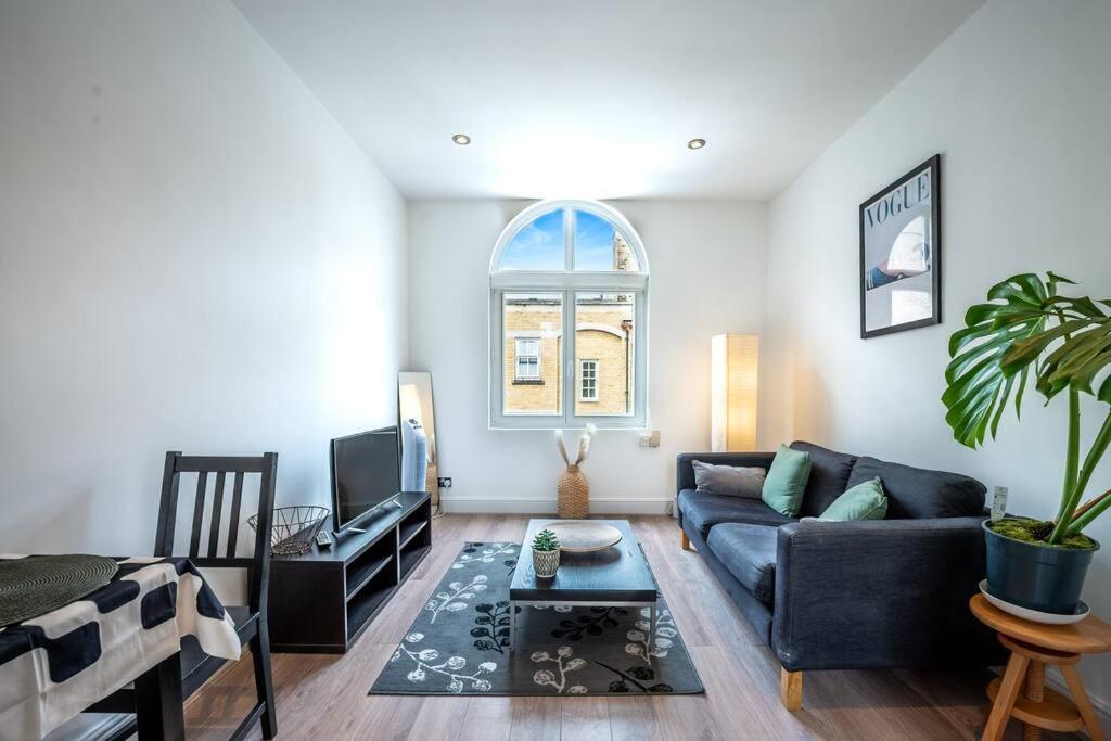 Cosy Flat In Central Ldn Payment To The Host Appartement Londen Buitenkant foto